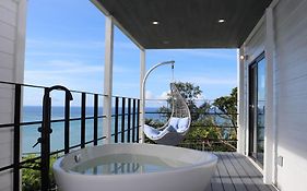Glory Island Okinawa Yabusachi Resort